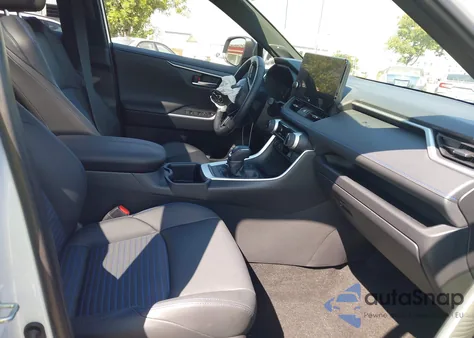 2024 Toyota Rav4 Hybrid Xse from USA, damaged, VIN JTME6RFV1RD556125